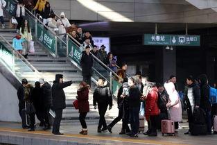 长春火车站爆料视频,揭秘现场实况与旅客心声 第3张 长春火车站爆料视频,揭秘现场实况与旅客心声 第3张