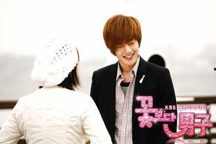 花样男子韩版在线观看,浪漫校园的华丽邂逅