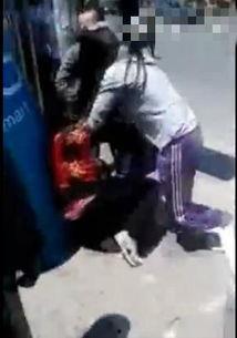 网友爆料女儿被打死视频,网友曝光惊人视频揭露校园暴力悲剧 第2张 网友爆料女儿被打死视频,网友曝光惊人视频揭露校园暴力悲剧 第2张